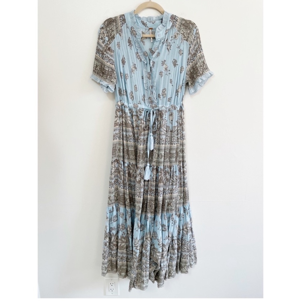 ISO FREE PEOPLE Rare feelings light blue maxi dress XS or S